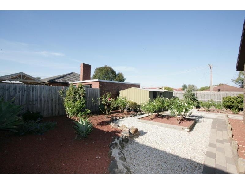 27 Hughes Street, Hoppers Crossing VIC 3029