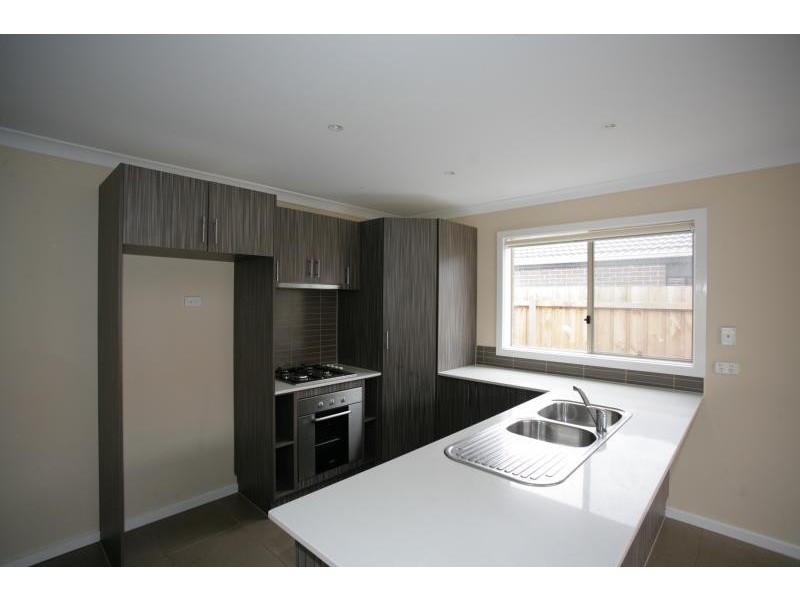 3 Bridgewater Way, Truganina VIC 3029