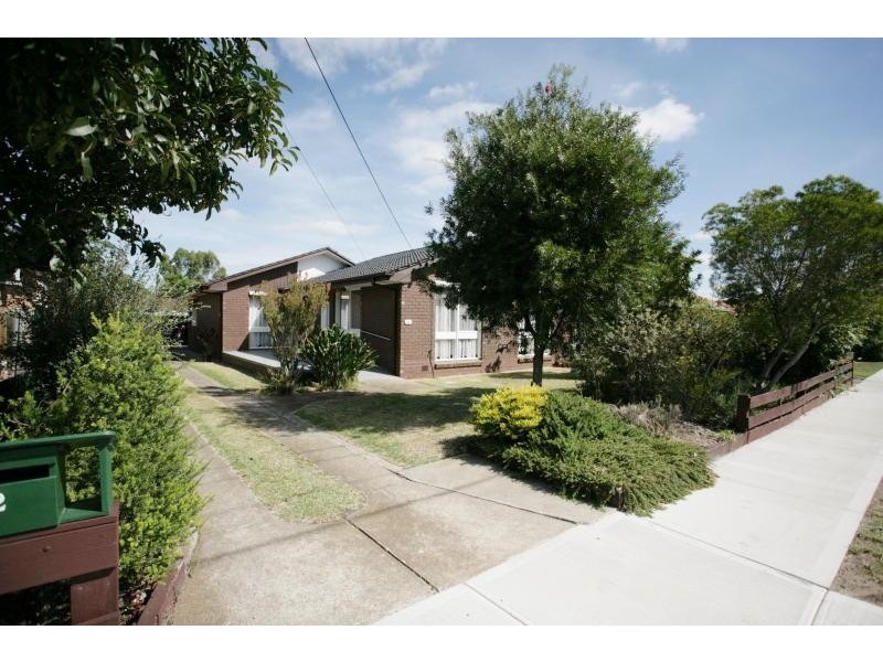 52 Strathmore Crescent, Hoppers Crossing VIC 3029