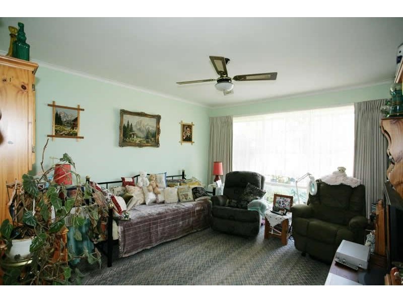 27 Henderson Street, Laverton VIC 3028