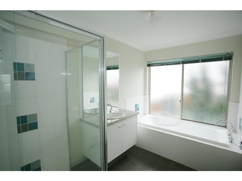 15 Nottingham Crescent, Tarneit VIC 3029
