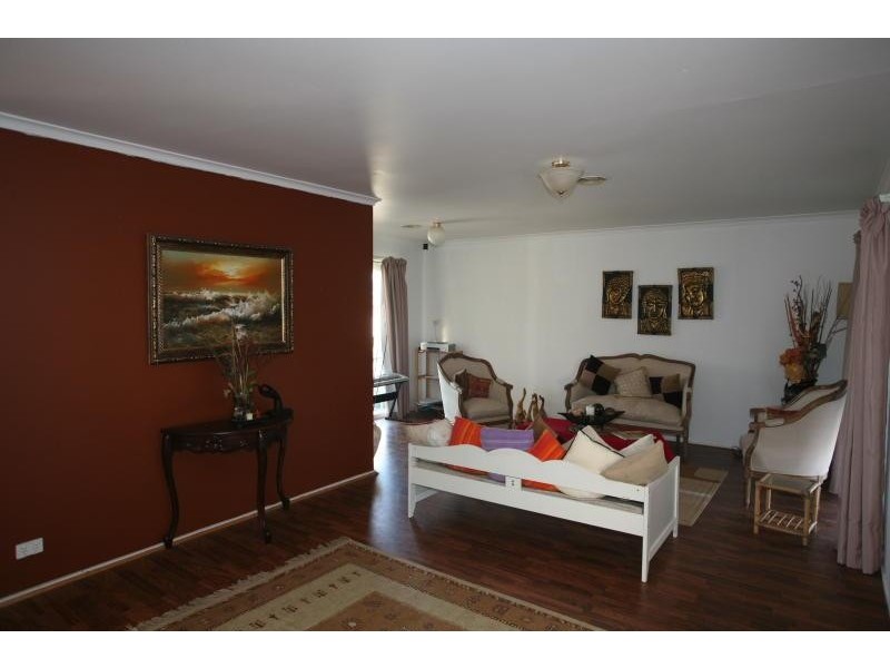 37 Mirabella Close, Werribee VIC 3030