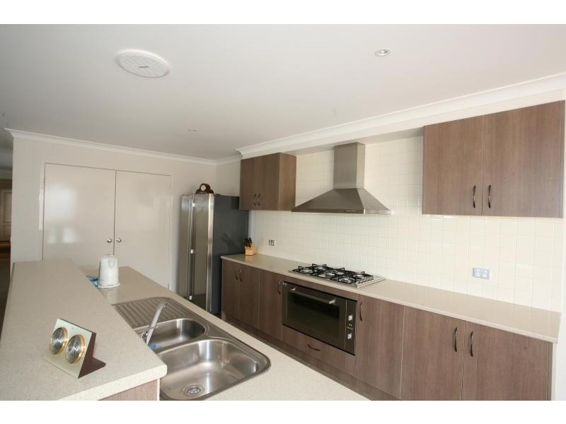 16 Verdant Road, Truganina VIC 3029