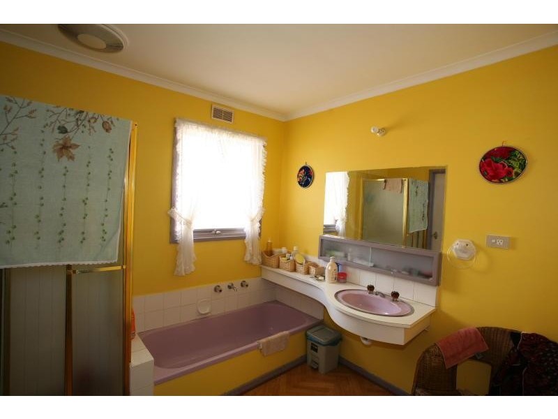 37 Warrenwood Avenue, Hoppers Crossing VIC 3029