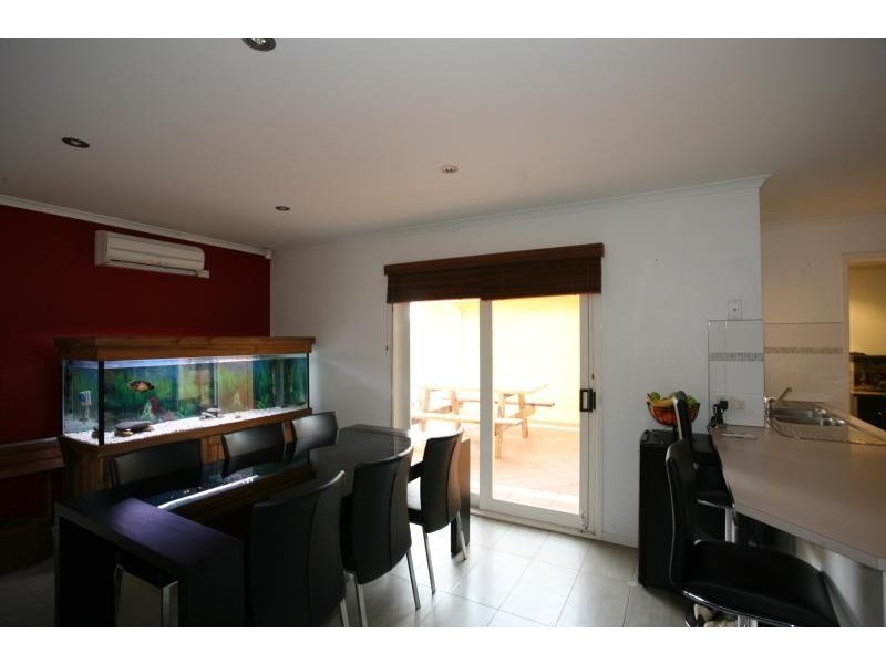 203 Hogans Road, Hoppers Crossing VIC 3029