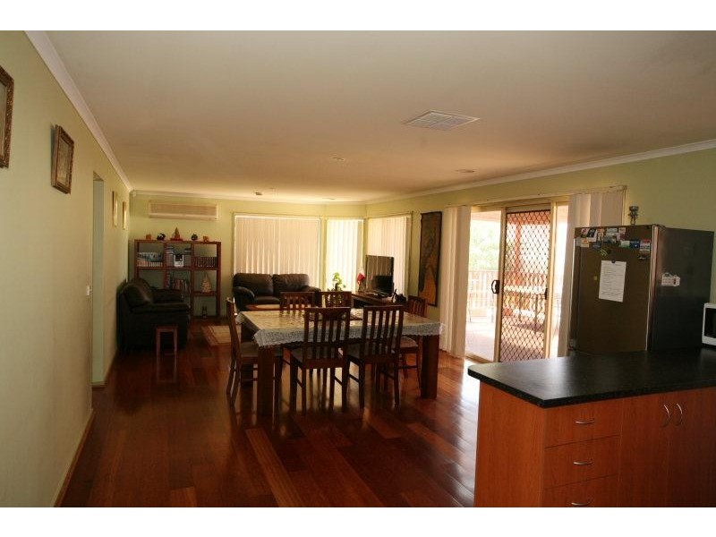 14 Breton Drive, Hoppers Crossing VIC 3029