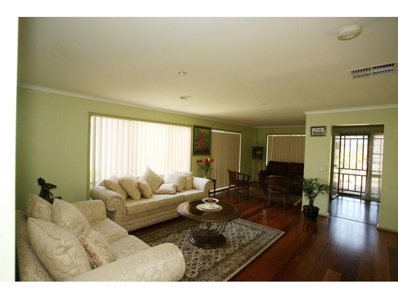 14 Breton Drive, Hoppers Crossing VIC 3029