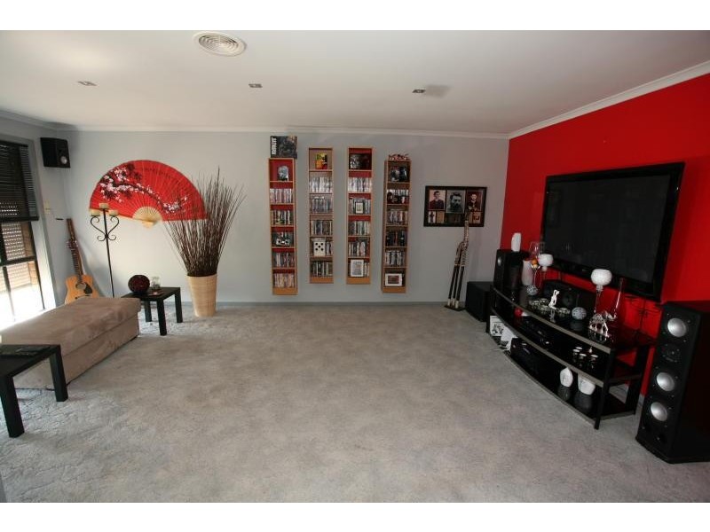 3 Wavish Court, Werribee VIC 3030