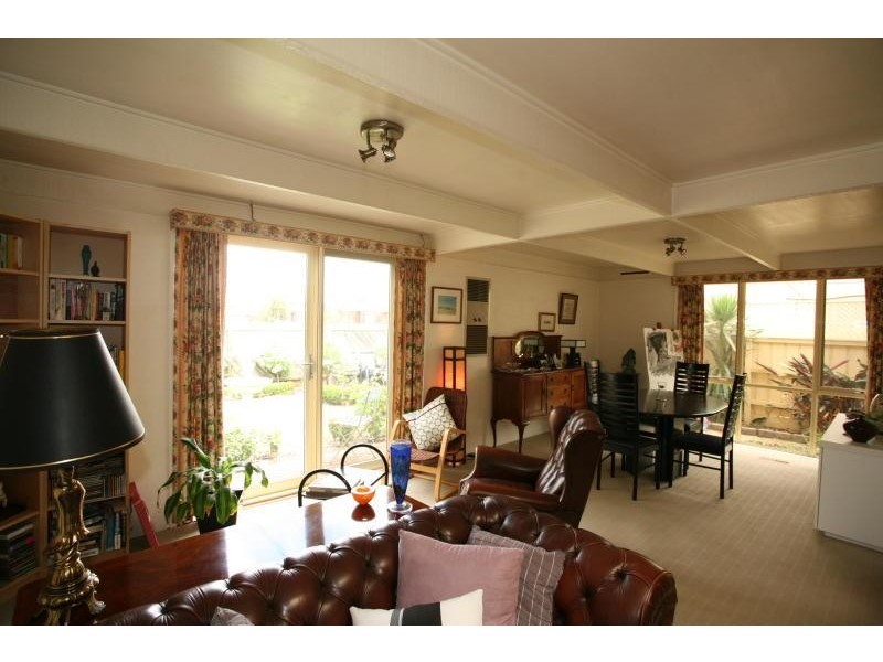 27 Eldan Drive, Werribee VIC 3030