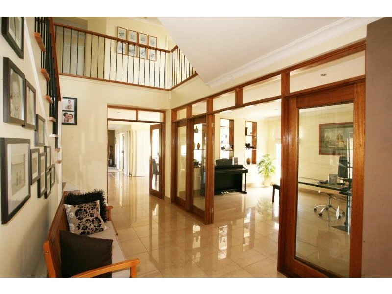 44 Caradon Drive, Truganina VIC 3029