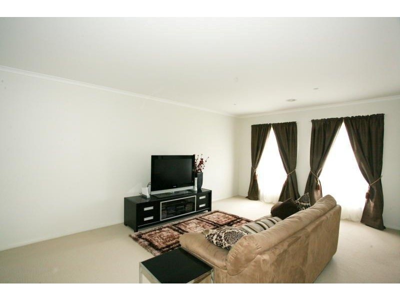 67 Cheviot Drive, Truganina VIC 3029