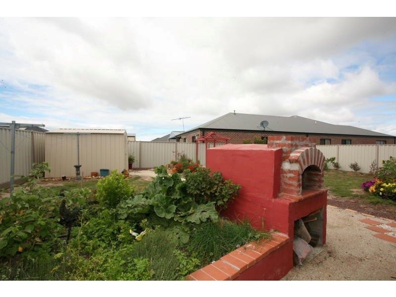 67 Cheviot Drive, Truganina VIC 3029