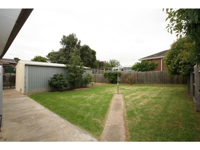 15 Rock Street, Werribee VIC 3030