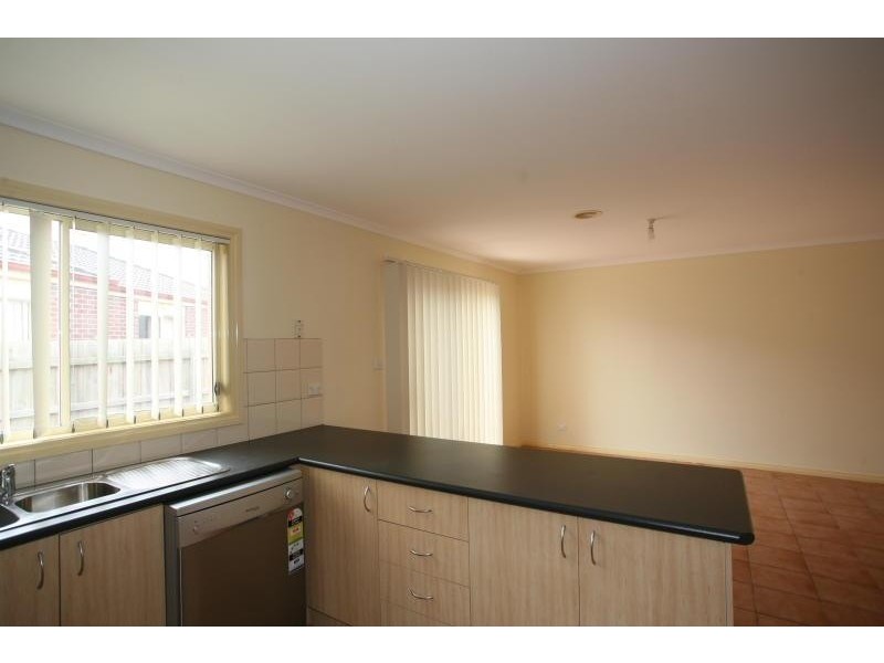 Unit 18/52 Latham Street, Werribee VIC 3030