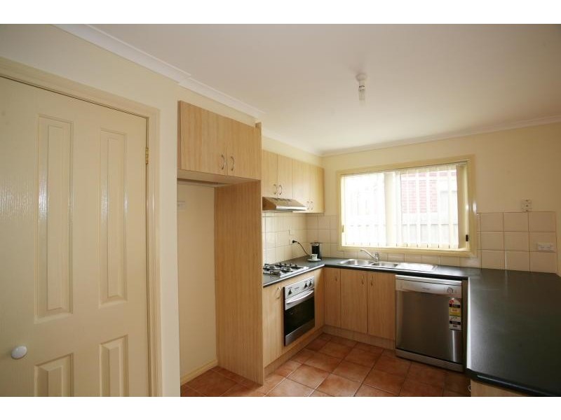 Unit 18/52 Latham Street, Werribee VIC 3030