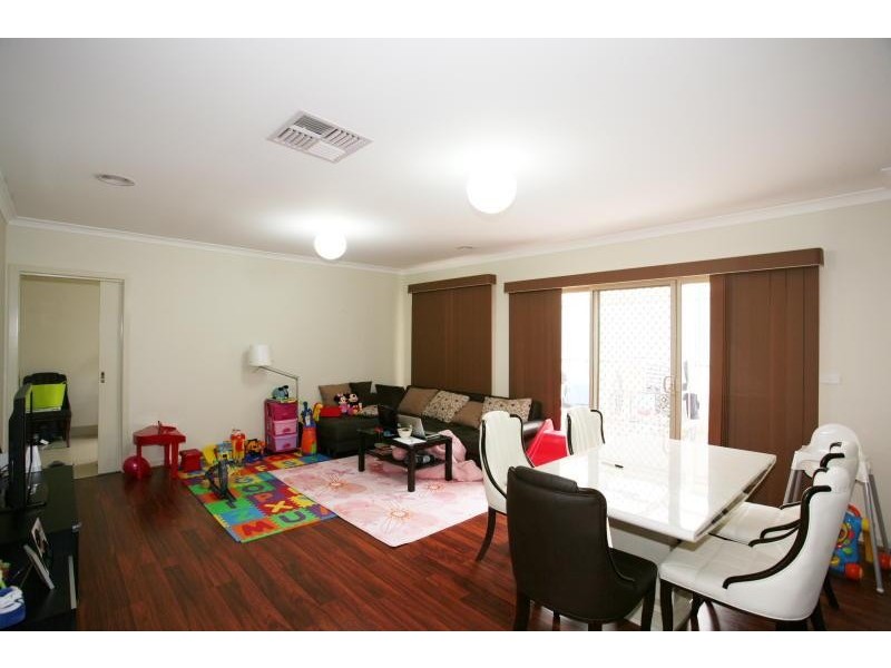 Unit 1/58 Baden Drive, Hoppers Crossing VIC 3029