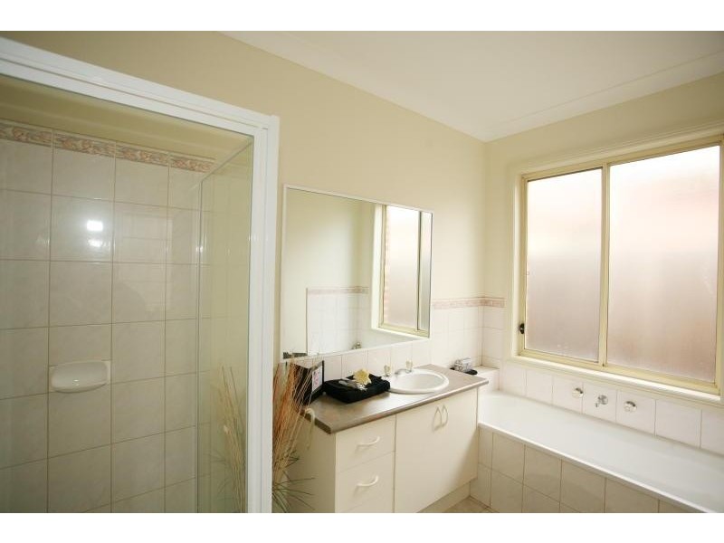 12 Foley Court, Hoppers Crossing VIC 3029