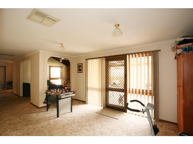 57 Powell Drive, Hoppers Crossing VIC 3029