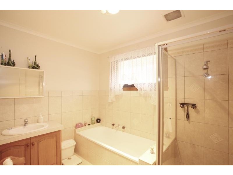 57 Powell Drive, Hoppers Crossing VIC 3029