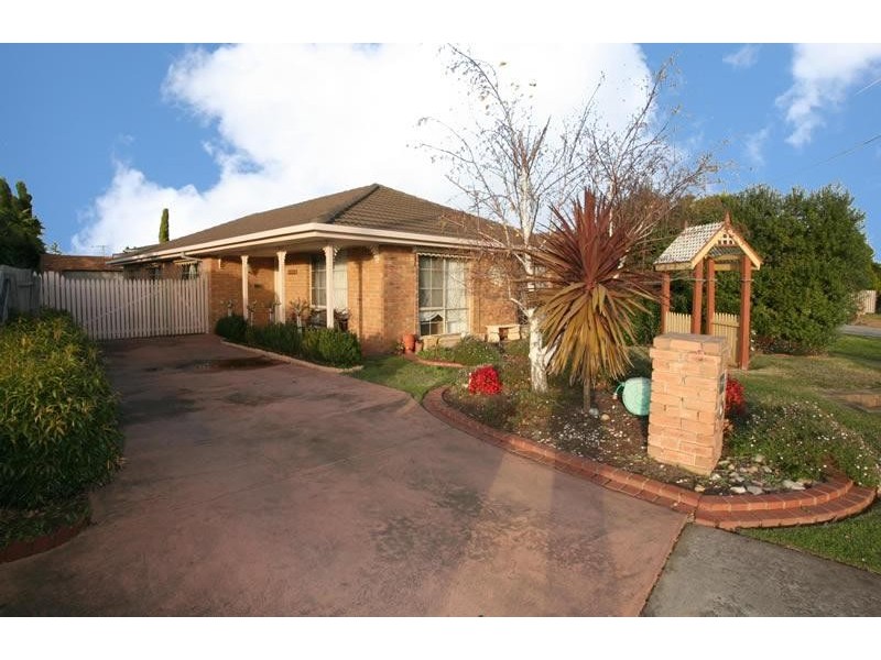 4 Michelle Court, Hoppers Crossing VIC 3029