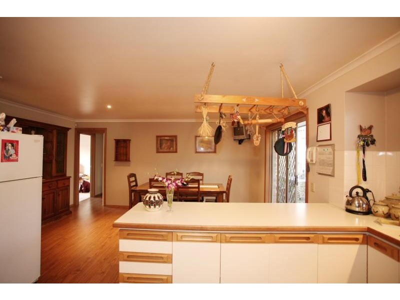 4 Michelle Court, Hoppers Crossing VIC 3029