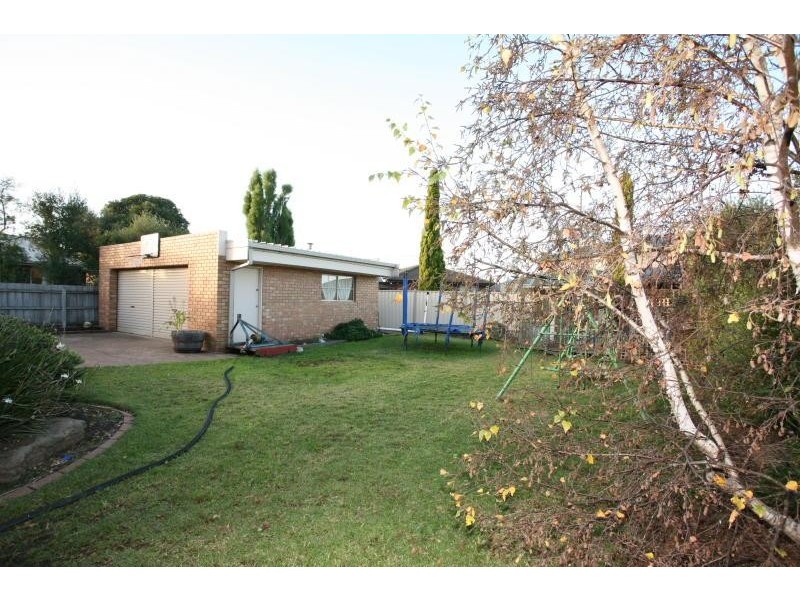 4 Michelle Court, Hoppers Crossing VIC 3029