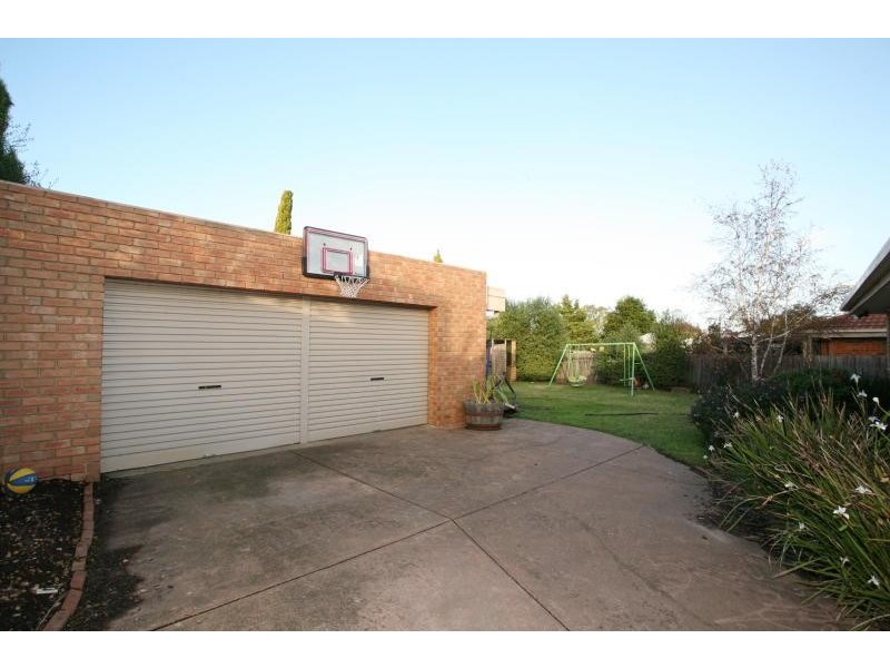 4 Michelle Court, Hoppers Crossing VIC 3029