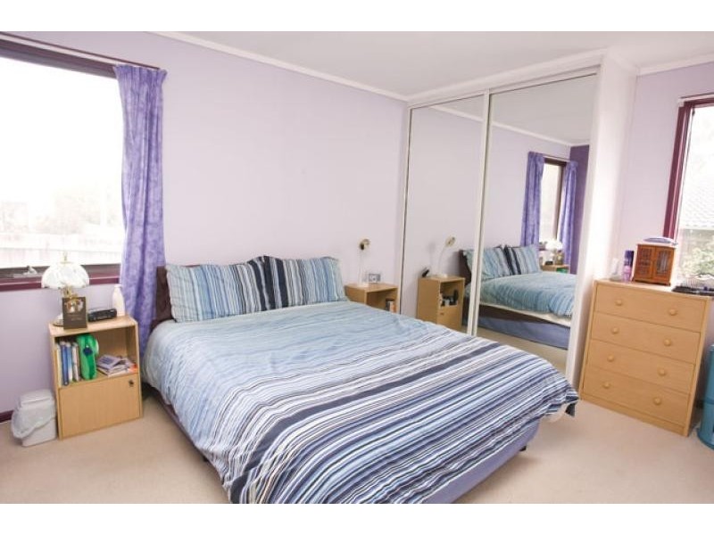 8 DANGAR PLACE, Charnwood ACT 2615