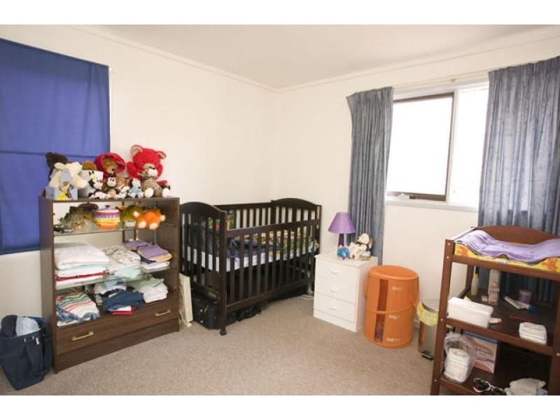 8 DANGAR PLACE, Charnwood ACT 2615