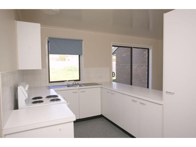 6 GRIMMETT CLOSE, Holt ACT 2615