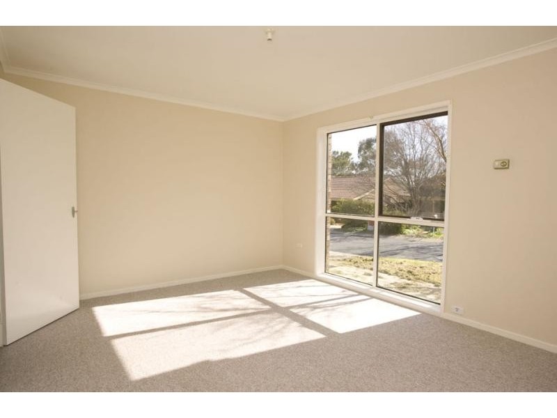 6 GRIMMETT CLOSE, Holt ACT 2615
