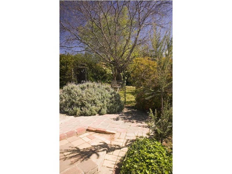 35 BADGERY STREET, Macquarie ACT 2614