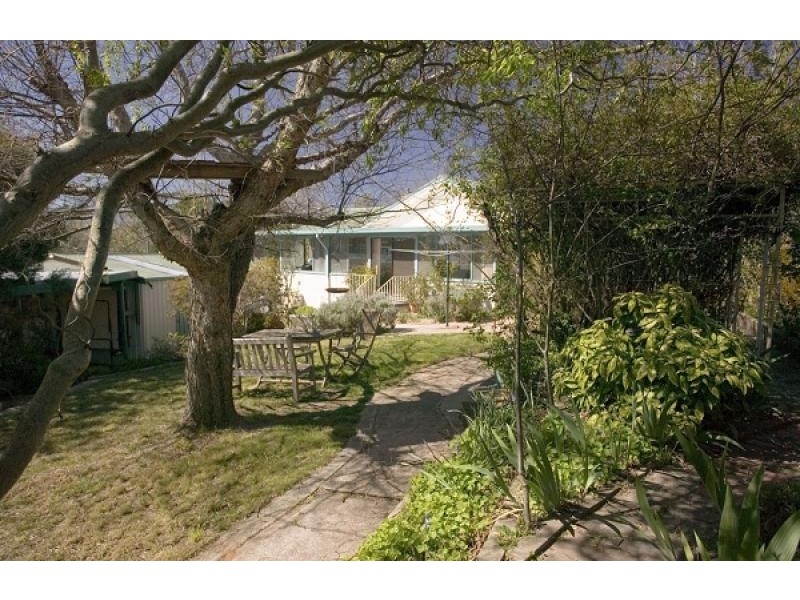 35 BADGERY STREET, Macquarie ACT 2614