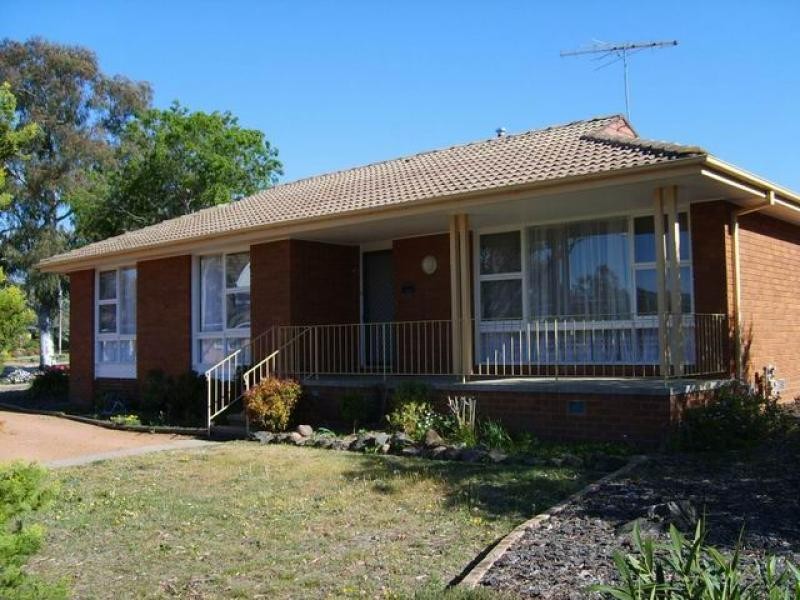 2 HODGES STREET, Higgins ACT 2615