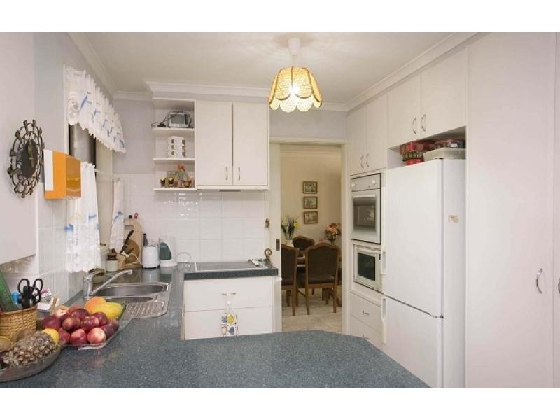 28 DORRIT BLACK CRESCENT, Lyneham ACT 2602