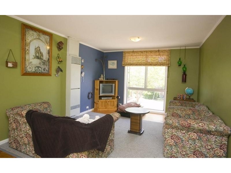 56 HANDCOCK CRESCENT, Macgregor ACT 2615