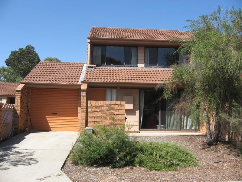 4 GATEHOUSE PLACE, Belconnen ACT 2617