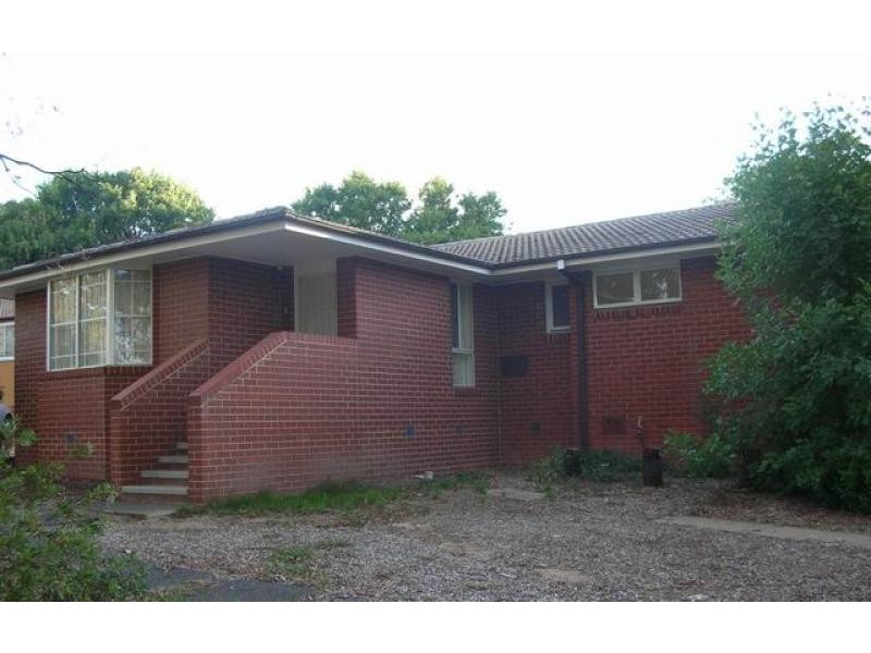 15 ASTON CRESCENT, Cook ACT 2614