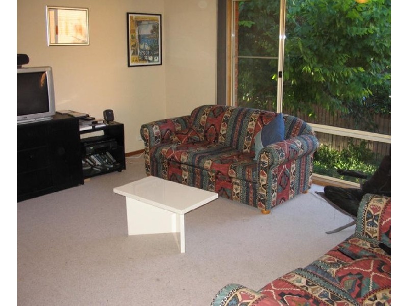 20 BATHURST PLACE, Macquarie ACT 2614