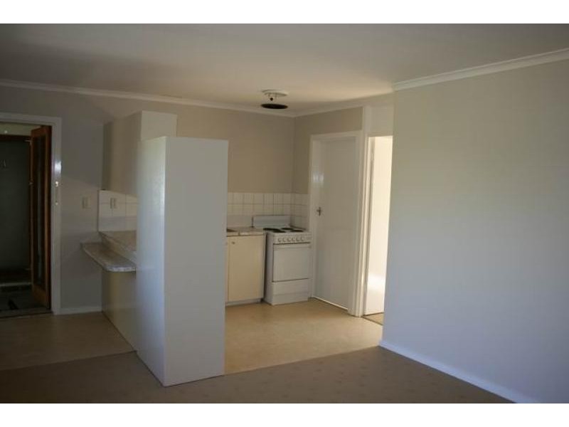28B ULM STREET, Scullin ACT 2614