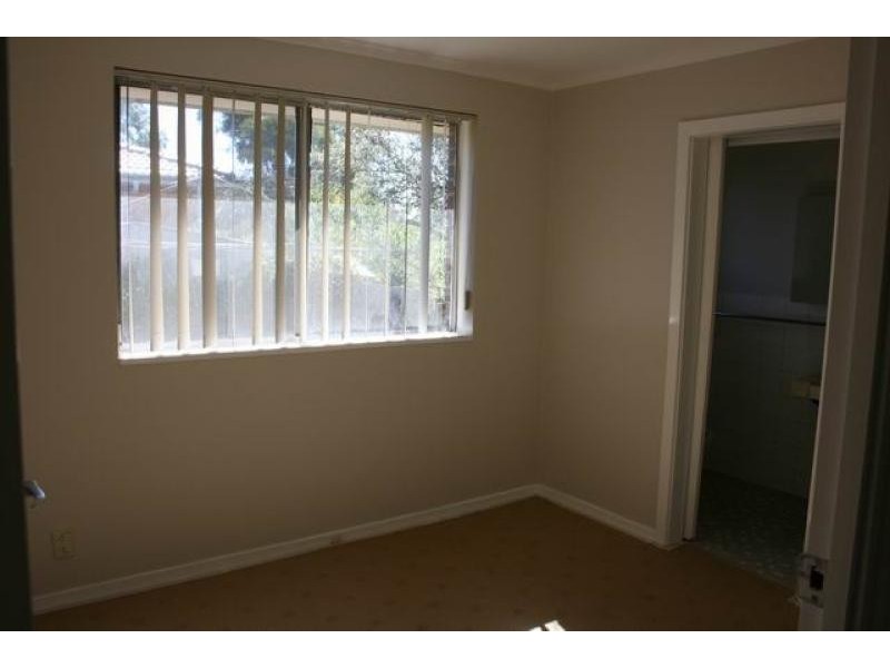 28B ULM STREET, Scullin ACT 2614