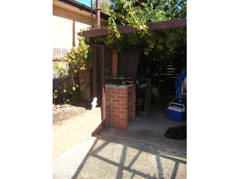 5 ROSE PLACE, Flynn ACT 2615