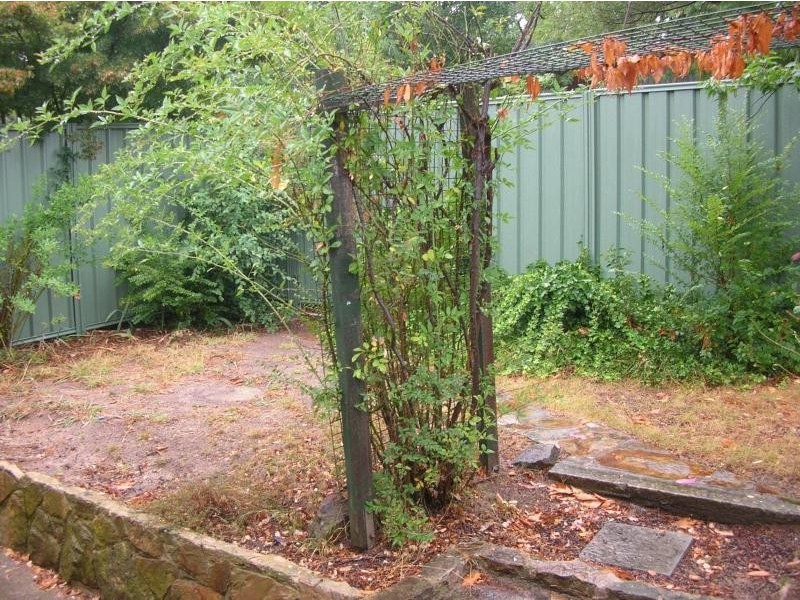 5 ROSE PLACE, Flynn ACT 2615