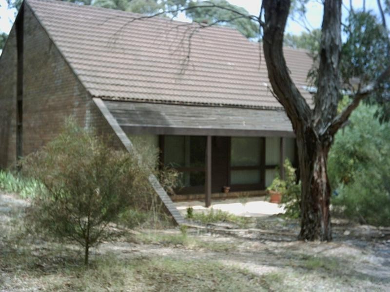 57 WYBALENA GROVE, Cook ACT 2614