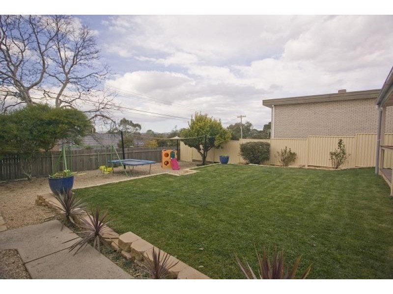 16 POHLMAN STREET, Latham ACT 2615