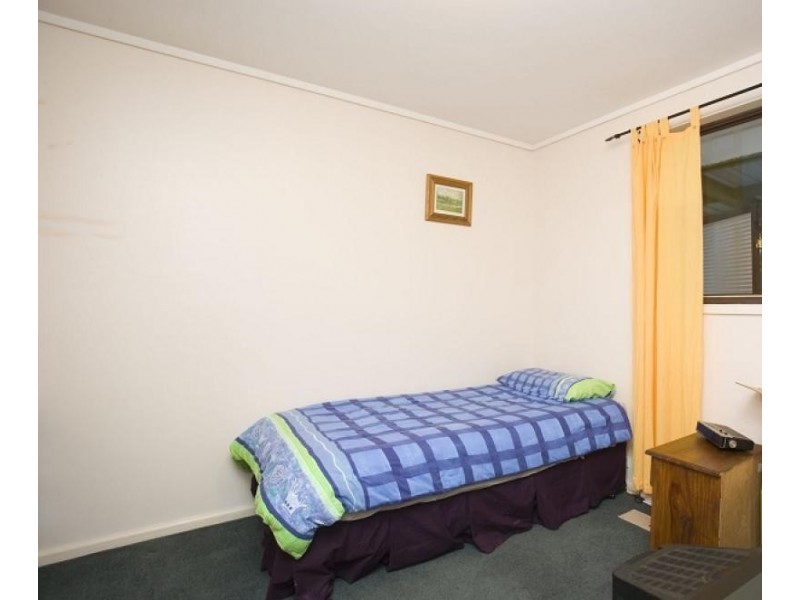 4 Wayal Place, Giralang ACT 2617
