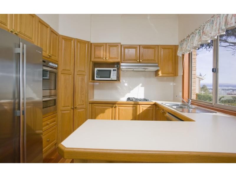 8/11 Teakle Place, Bruce ACT 2617