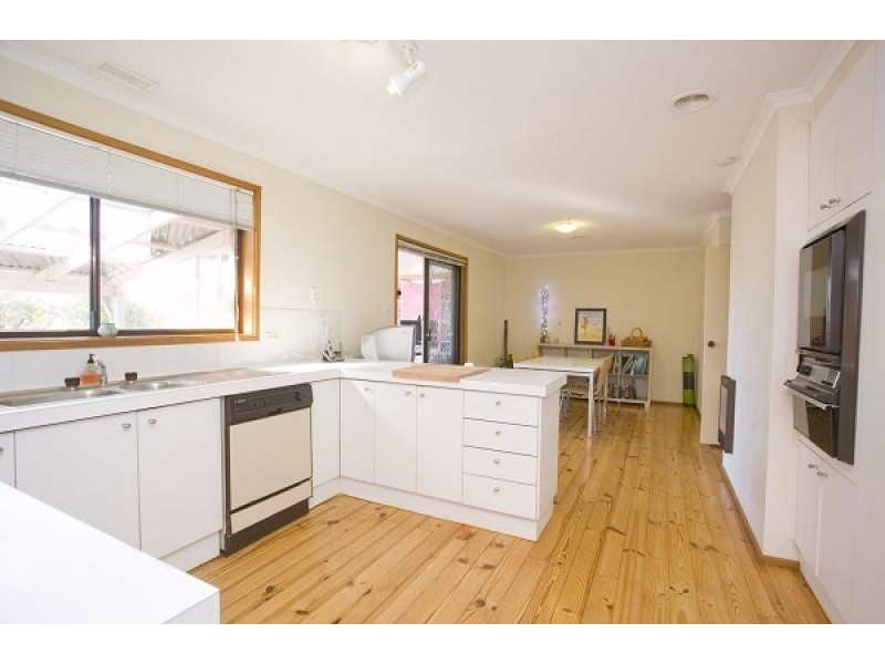 15 DALTON PLACE, Florey ACT 2615