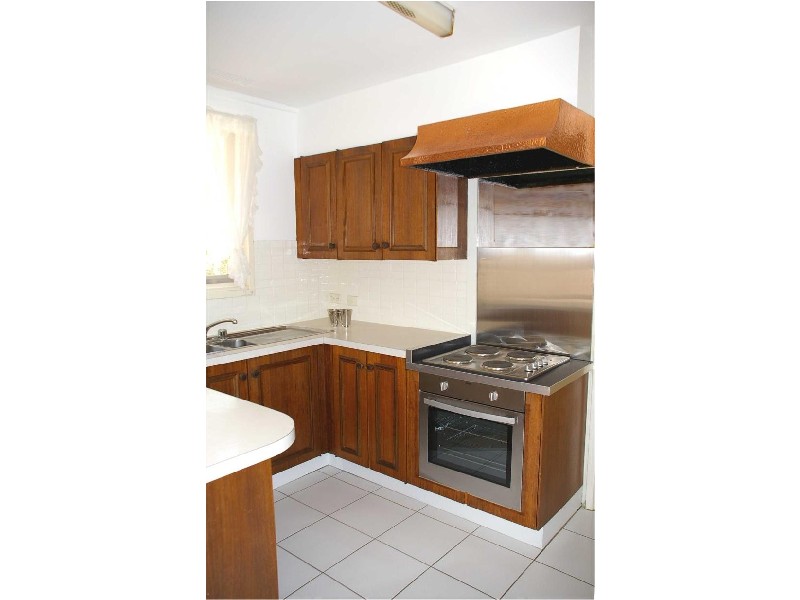 8 GINGANA PLACE, Aranda ACT 2614