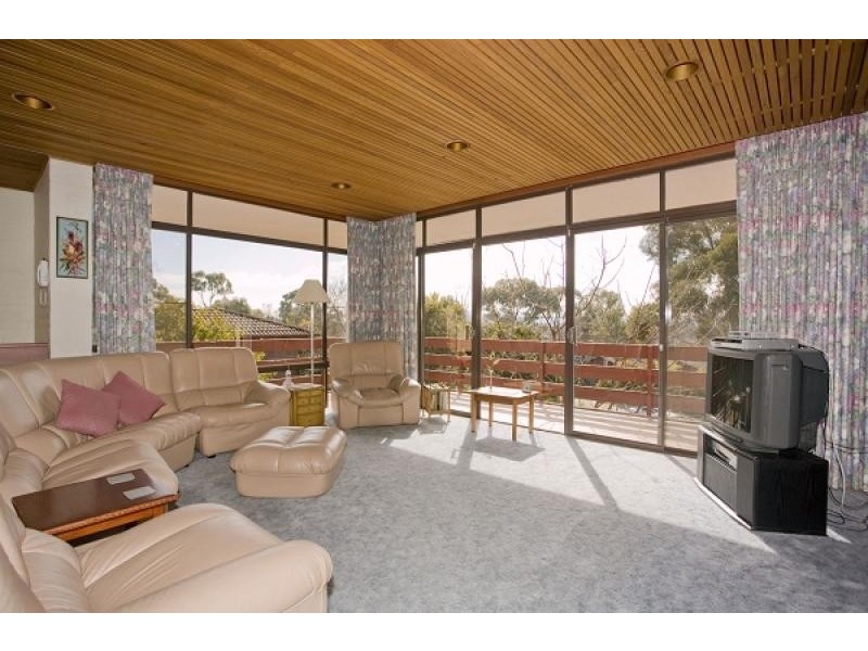 68 MAGRATH CRESCENT, Spence ACT 2615